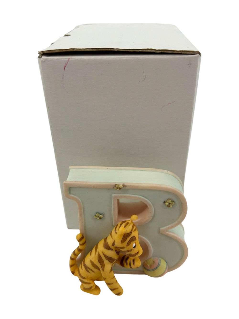 Pooh’s Alphabet - Letter “B” Classic Pooh Tigger, Hunny, and Bees Figure READ - Picture 3 of 10